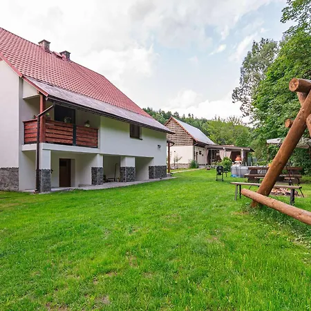 Domowe Zacisze W Nickulinie *