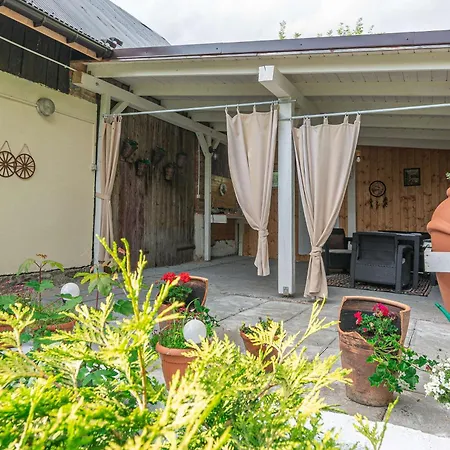 Holiday home Domowe Zacisze W Nickulinie Rajcza