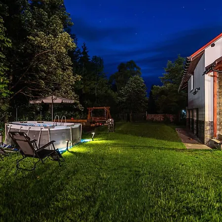 Domowe Zacisze W Nickulinie Holiday home